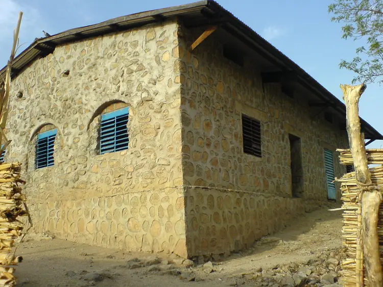 Institut Biblique vue de profil